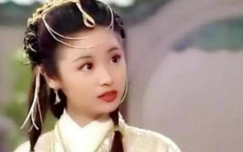 朱茵蔡少芬和林心如20岁照片大放送：纯天然美女