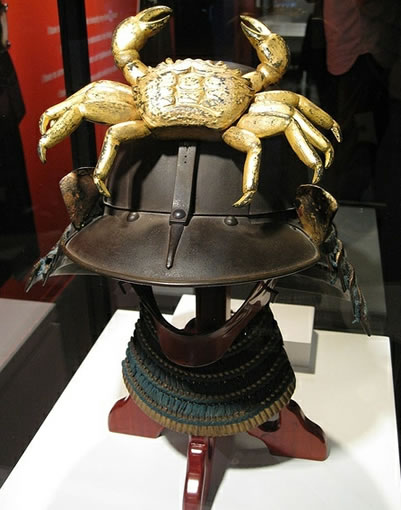 史上千奇百怪的头盔：日本奇葩头盔图片欣赏