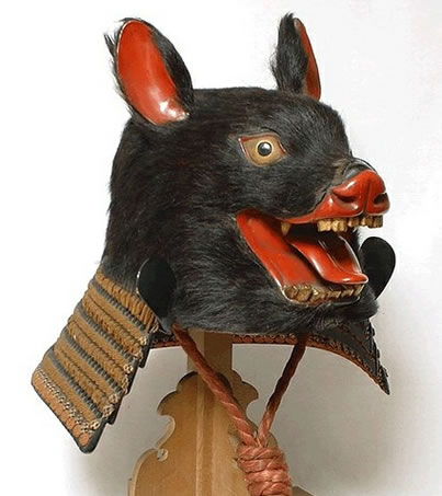 史上千奇百怪的头盔：日本奇葩头盔图片欣赏