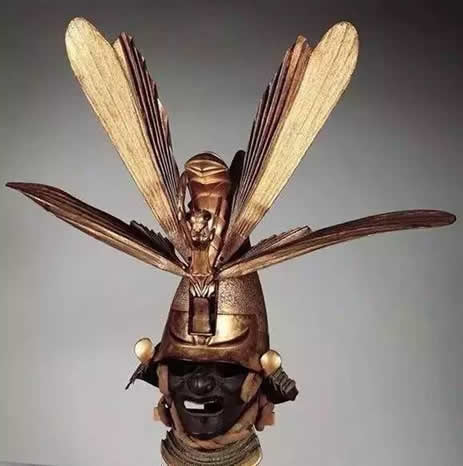 史上千奇百怪的头盔：日本奇葩头盔图片欣赏