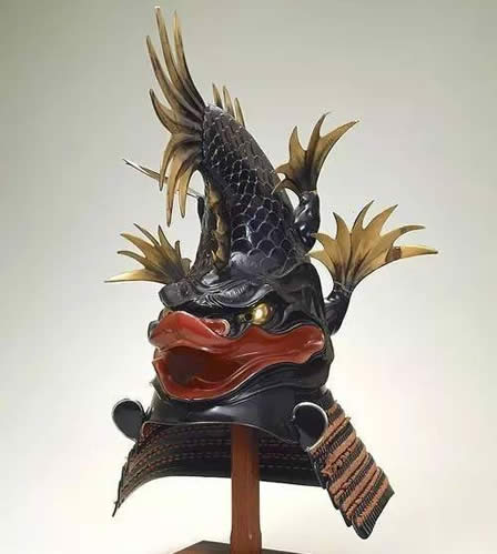 史上千奇百怪的头盔：日本奇葩头盔图片欣赏