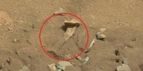 nasa火星发现女外星人,NASA火星照片惊现女外星人