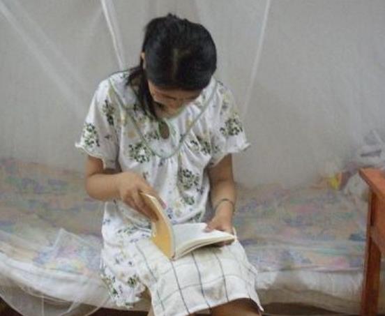 初中女生宿舍秘密图片：日本12岁小学女生图片