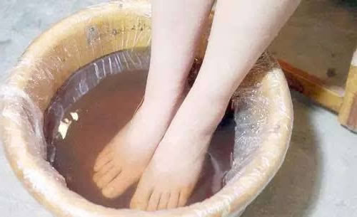 泡脚的最佳时间:能补肾的泡脚时间段介绍 泡脚的最佳时间:能补肾的泡脚时间段介绍