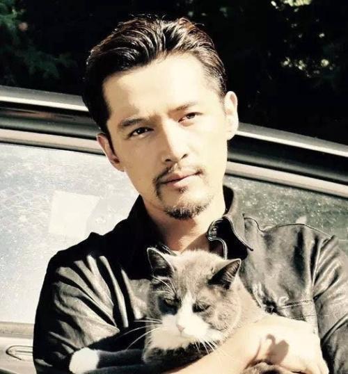 哪有什么天生完美,最适合你的COS1°男人才是最完美 哪有什么天生完美,最适合你的COS1°男人才是最完美