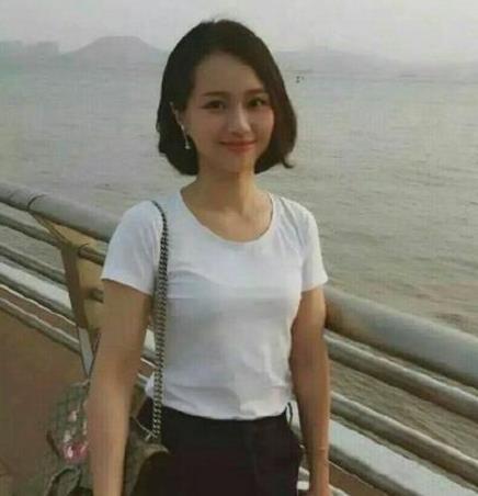 现在的女老师都这么年轻漂亮，漂亮好看女老师图