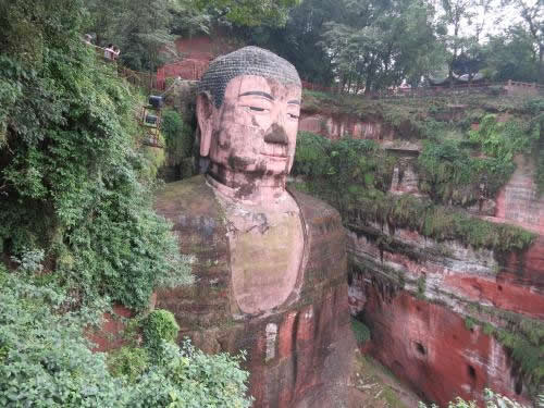 乐山大佛闭眼事件 惊天骇闻大曝光 乐山大佛闭眼事件 惊天骇闻大曝光