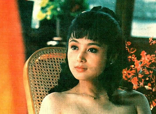 陈红年轻时的照片：演员陈红年轻时好漂亮图片