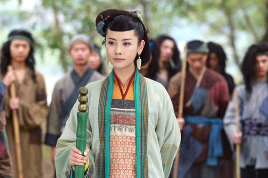 黄蓉劝小龙女离开杨过,不会是为了女儿郭芙吧(图) 黄蓉劝小龙女离开杨过,不会是为了女儿郭芙吧(图)