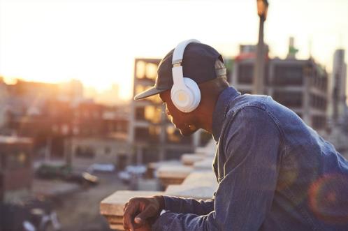 耳机市场需求升级 天猫超级品类日引领品牌玩转新零售营销