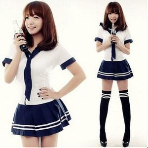 世界各国校服之最大盘点:文化背景不同风格也不同 世界各国校服之最大盘点:文化背景不同风格也不同