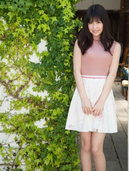 樱空桃写真欣赏：樱空桃出道时写真照片