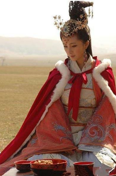 杨幂主演的电视剧：杨幂饰演的十大电视剧角色