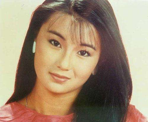 53岁张曼玉近照曝光：张曼玉气色依旧,张曼玉年轻时照片