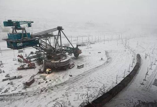 中国挖掘机有多强：看看史上最强挖掘机到底有多牛