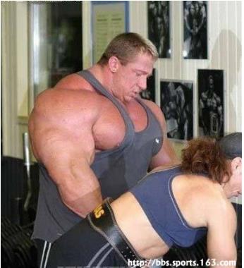 世界最强壮男人:肌肉比头大,史上最强壮10个男人 世界最强壮男人:肌肉比头大,史上最强壮10个男人