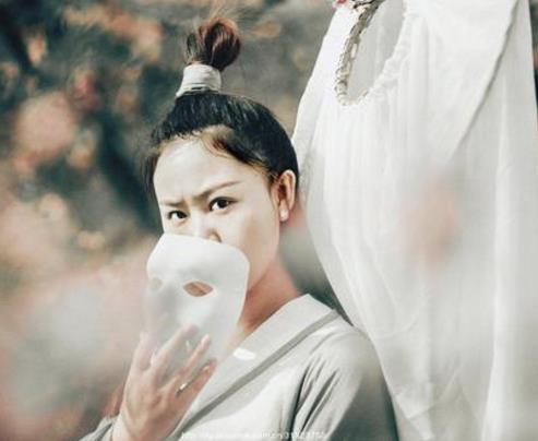 离人愁歌词是什么意思:离人愁写给谁的,离人愁歌词的含义 离人愁歌词是什么意思:离人愁写给谁的,离人愁歌词的含义