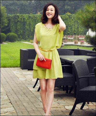 李小冉生日献吻老公：李小冉老公徐佳宁,李小冉素颜照