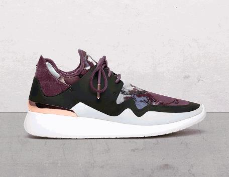 运动鞋最后两个孔竟要这样用:运动鞋最后两个孔用法图解 运动鞋最后两个孔竟要这样用:运动鞋最后两个孔用法图解