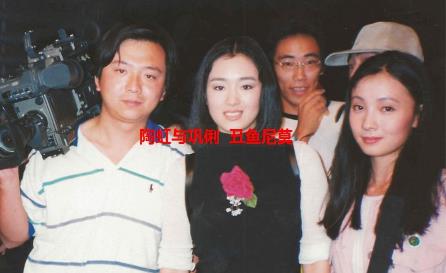 陶虹素颜现身机场：陶虹资料简介,陶虹年轻时的照片