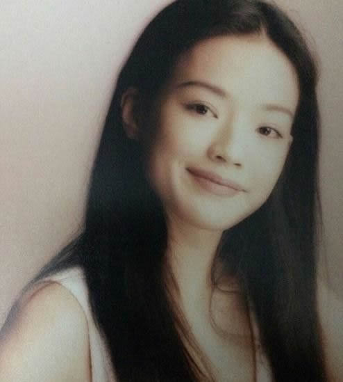 舒淇晒美食遭调侃：一桌美食摆拍or真吃,舒淇年轻时的照片