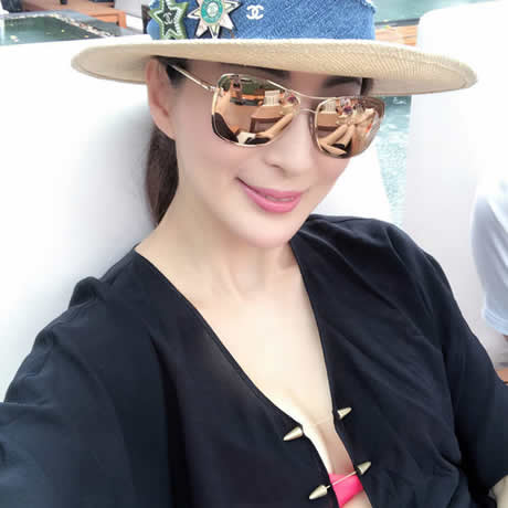 52岁罗霖近照曝光:罗霖风韵犹存,亚洲小姐罗霖资料图片 52岁罗霖近照曝光:罗霖风韵犹存,亚洲小姐罗霖资料图片