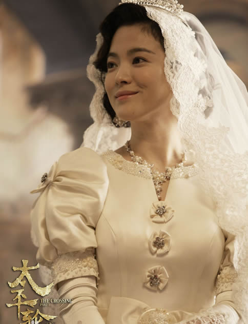 宋慧乔深V出镜：宋慧乔资料身高简介,宋慧乔图片剧照