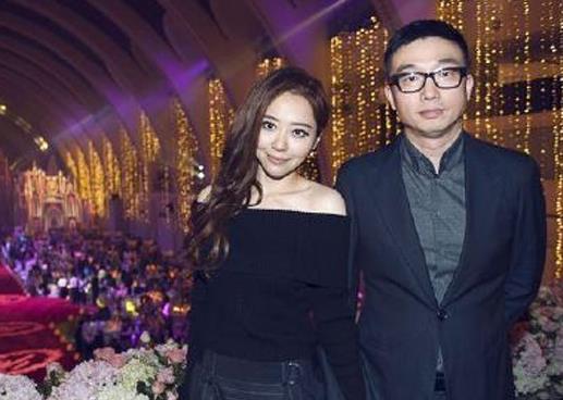 张靓颖疑有新恋情:疑似新恋情曝光,张靓颖新男友是谁 张靓颖疑有新恋情:疑似新恋情曝光,张靓颖新男友是谁