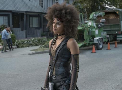 死侍2曝光剧照：《死侍2》大批新剧照曝光（组图）