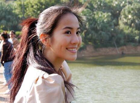 叶璇高调示爱：甜蜜自曝已怀孕,叶璇资料图片年轻时很美