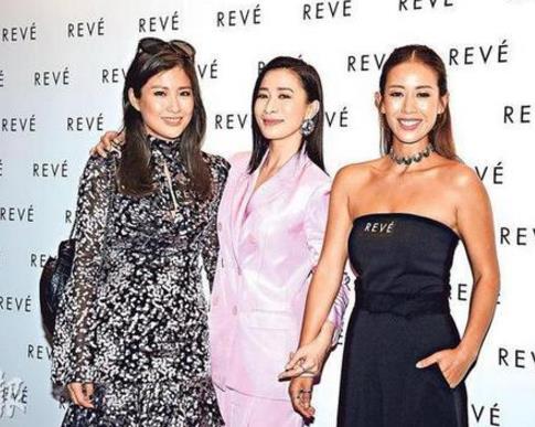 佘诗曼嫌弃小鲜肉:43岁佘诗曼择偶不接受姐弟恋,佘诗曼剧照 佘诗曼嫌弃小鲜肉:43岁佘诗曼择偶不接受姐弟恋,佘诗曼剧照