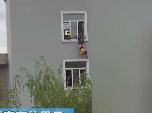 自解腰带坠楼身亡 网友：人生苦短，为啥走极端