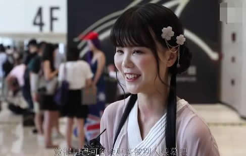 仙气网红未修图照：之前甜美像未成年少女,如今像中年大婶