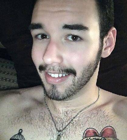 大学生遇黑驾校：土坡歪轮胎,没任何安全措施（图）