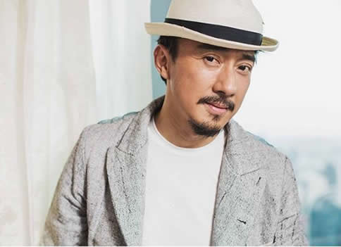 赵立新斥演艺圈弊病：中年女演员无戏可演,网友力挺