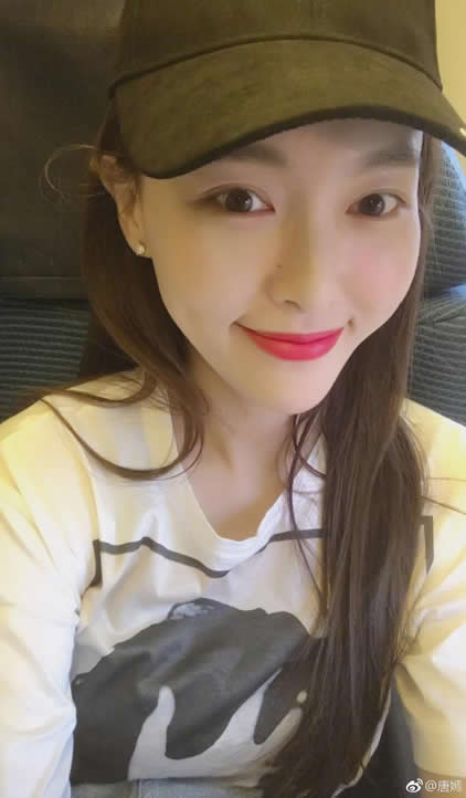 唐嫣未P原图曝光：近距离揭天生丽质的美貌,有颜任性