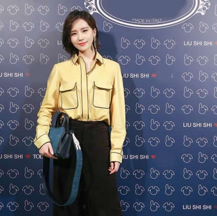 刘诗诗出席活动:红唇甜美笑容迷人,刘诗诗古装照片 刘诗诗出席活动:红唇甜美笑容迷人,刘诗诗古装照片