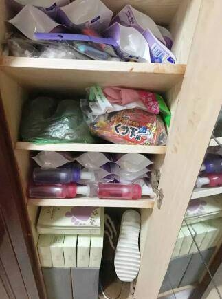 姑娘6年成囤货狂魔:姑娘买买买6年,快递小哥送到麻木 姑娘6年成囤货狂魔:姑娘买买买6年,快递小哥送到麻木