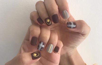 2018有哪些流行美甲款式：流行美甲图片,2018流行美甲