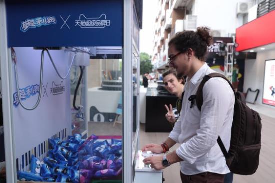 奥利奥X天猫首发DJ台让你玩转音乐