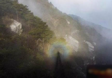 1999年被贬下凡的神仙:如今在哪里,揭被贬下凡后是怎样的