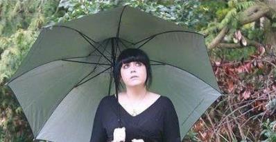 男孩一学习就流鼻血：一天多达20次,盘点世界奇葩怪病