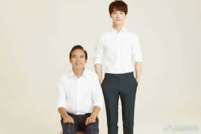 马天宇晒和爸爸合影:与父亲曾经合照,画面非常温馨幸福 马天宇晒和爸爸合影:与父亲曾经合照,画面非常温馨幸福