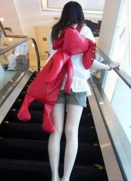 看懂才恐怖图片：一般人看不懂的恐怖图怕,看懂的人都哭了