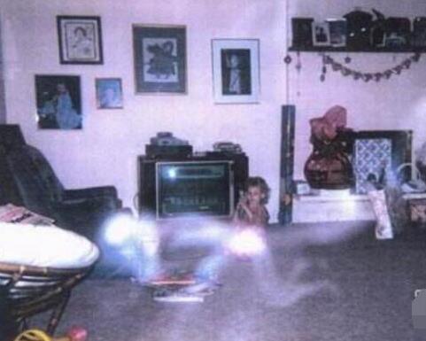 看懂世界十大诡异图片：十大诡异图片你敢看吗（胆小绕开）