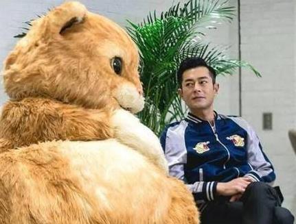 古天乐回应肤色变白：皮肤照片,古天乐年轻时的照片