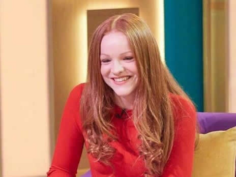 小猪佩齐配音者：小猪佩奇中文配音演员是谁,陈奕雯资料图片