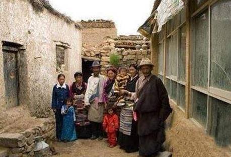 盘点各个国家的奇葩习俗:世界十大奇葩习俗大盘点 盘点各个国家的奇葩习俗:世界十大奇葩习俗大盘点