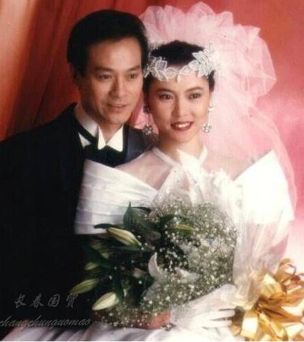 郑少秋妻子近照曝光:官晶华休闲打扮,郑少秋古装图片 郑少秋妻子近照曝光:官晶华休闲打扮,郑少秋古装图片