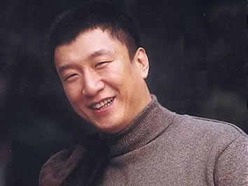 孙红雷带女儿拍戏:一想起就美,孙红雷年轻照片 孙红雷带女儿拍戏:一想起就美,孙红雷年轻照片